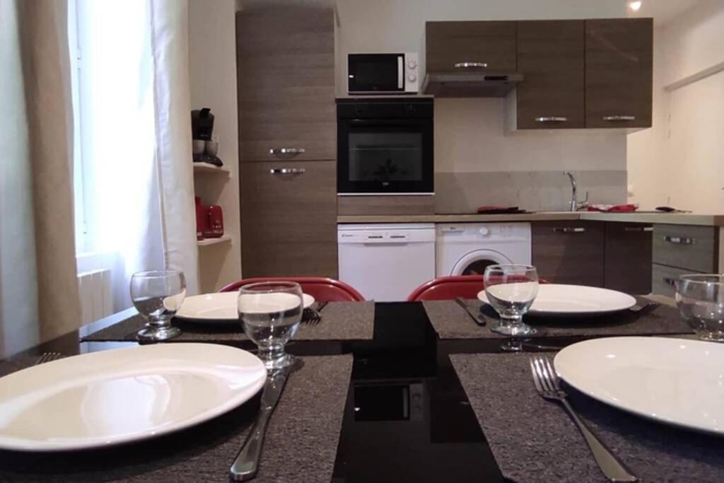 L'Escapade Cosy, Appartement 2 Pers Saint-Nectaire Exteriör bild