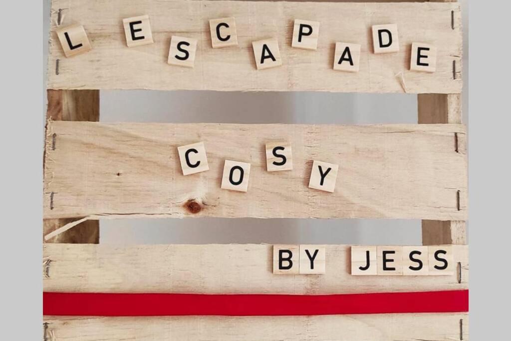 L'Escapade Cosy, Appartement 2 Pers Saint-Nectaire Exteriör bild